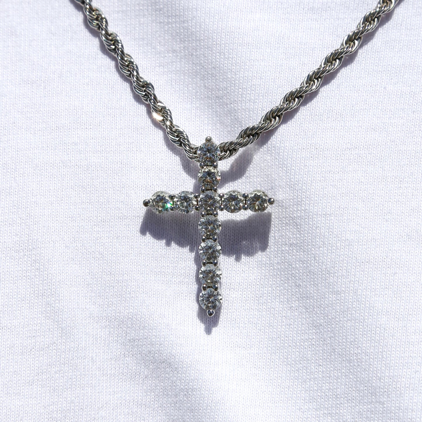 MICRO-DIAMOND-CROSS